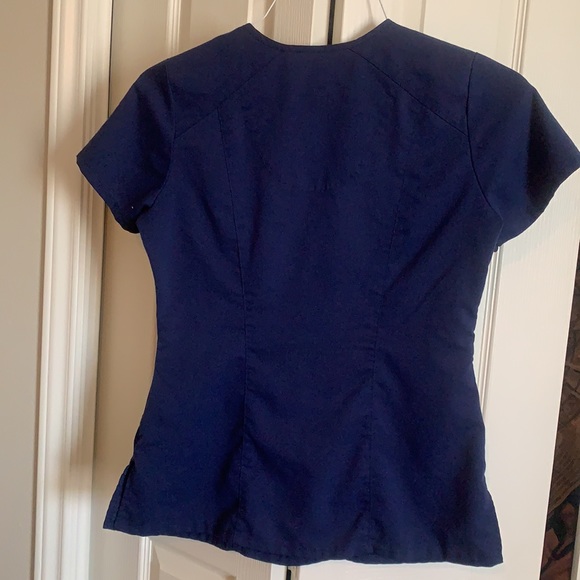 Grey’s Anatomy scrub tops - Picture 3 of 3